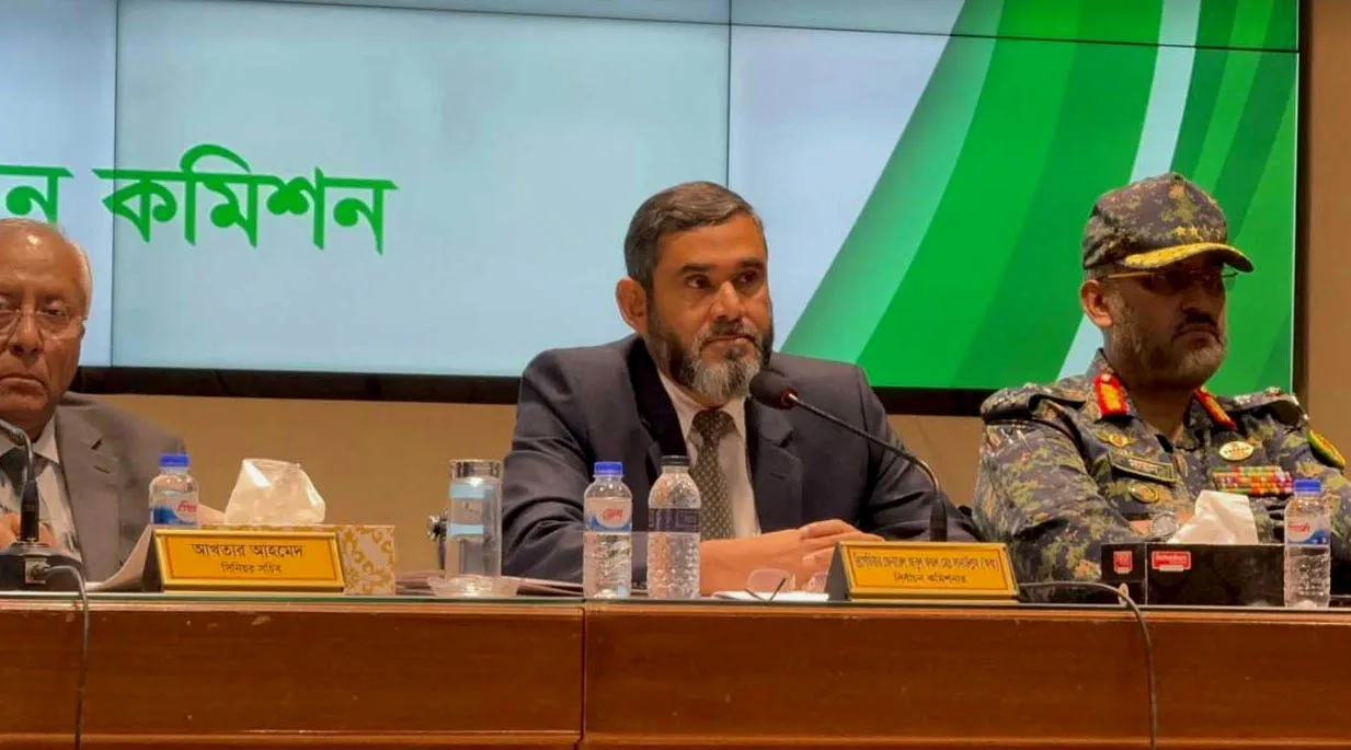 এখন থেকে যৌথবাহিনীর অভিযান চলবে : ইসি